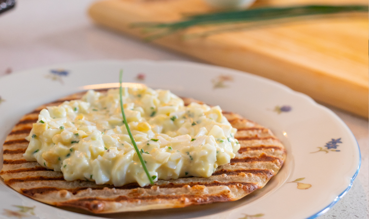 Receta Huevos Duros en Crema